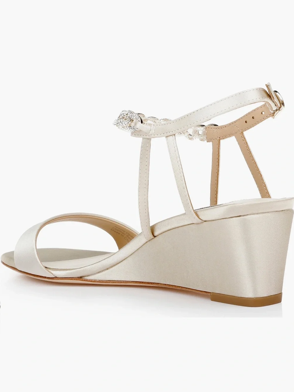 NWT Badgley Mischka size 8.5 Kaelyn Ivory Satin Wedge Sandal with Crystal Chain